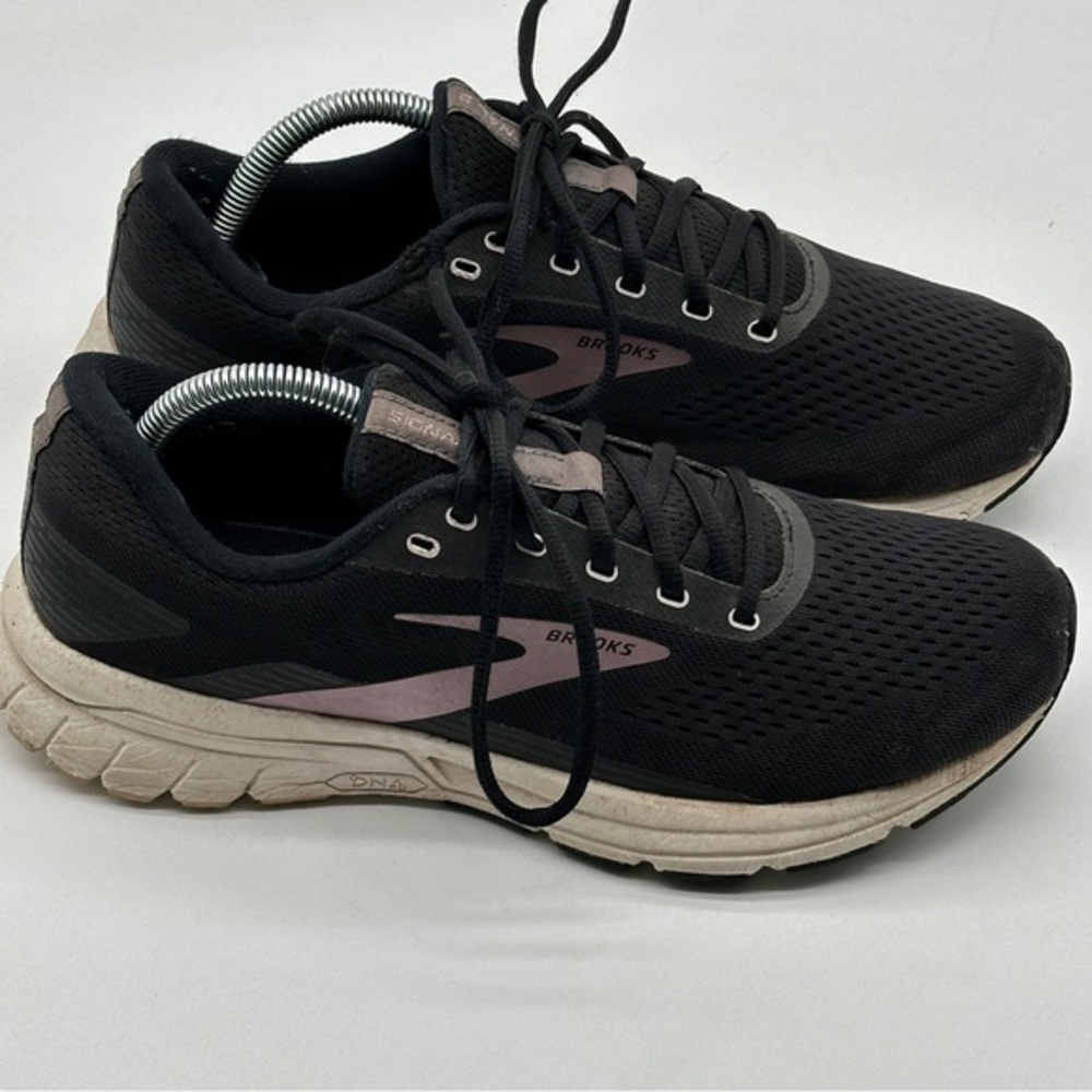 Brooks Shoes Womens 10 Signal 3 Running Sneakers Lace Up Low Top Black Fabric‎